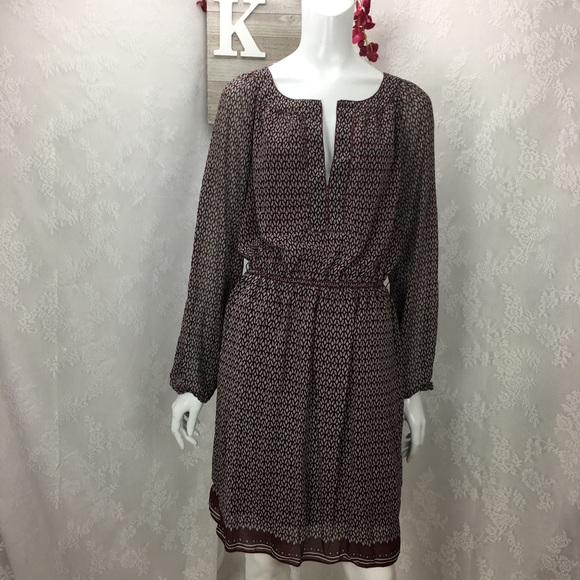 Max Studio Dresses & Skirts - Max Studio Peasant Dress Notch Neck Red Print E